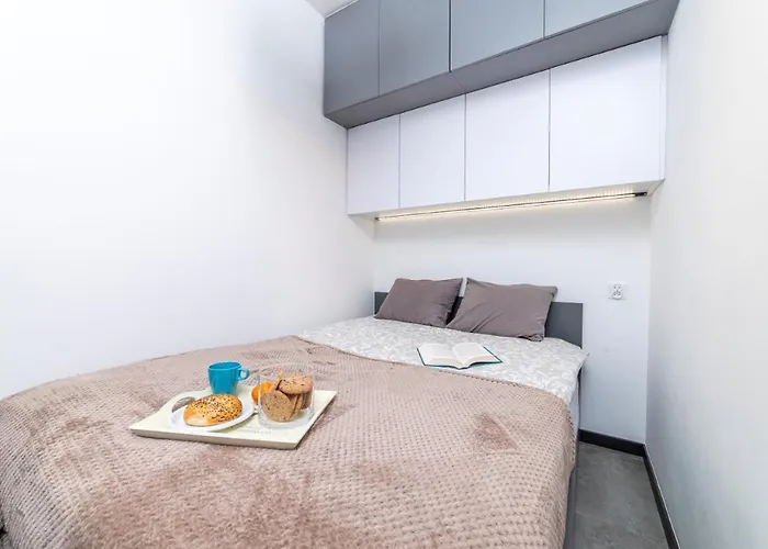 Premium Grunwaldzka 25-113 *